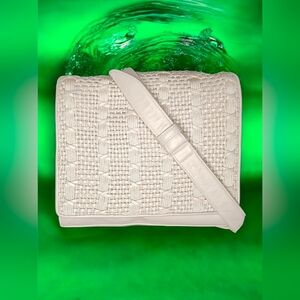 Vintage Sharif Elegant Cream Woven Leather Shoulder Bag NWT